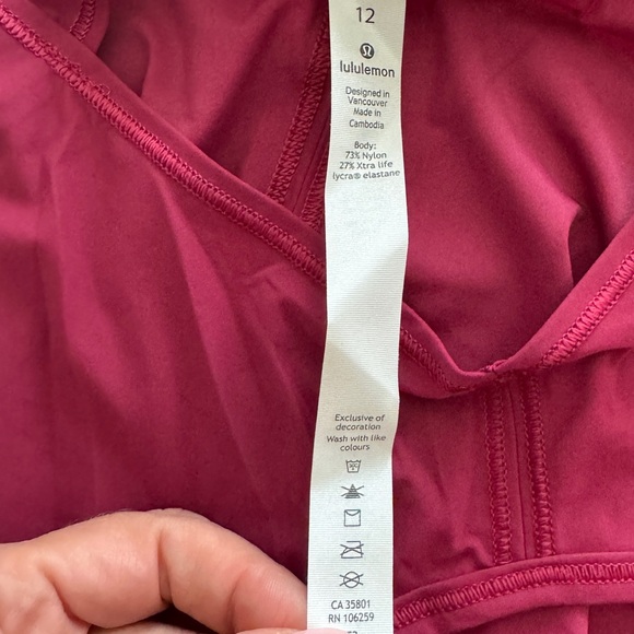 Lululemon Sculpt Tank Top
Pink Lychee never worn - Picture 5 of 5